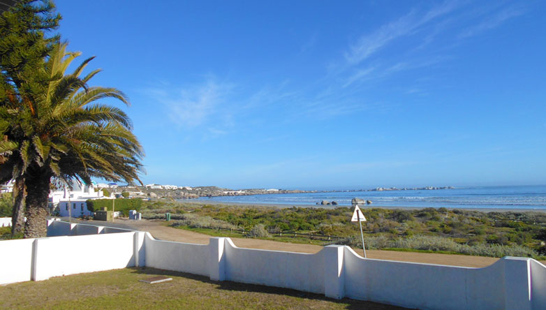 Voorstrand House